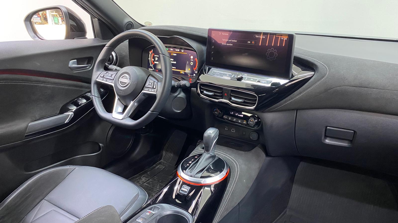 NISSAN JUKE 21